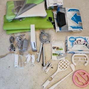 Massive Nintendo Wii bundle w/ Accessories & Games